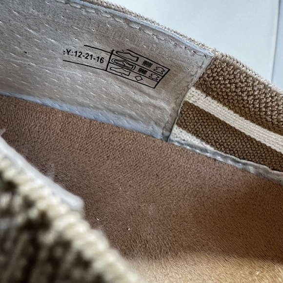 Vionic Valeri Espadrille Flats Sand Stripe Stretch Slip On Shoes Size 8.5 - Picture 11 of 12